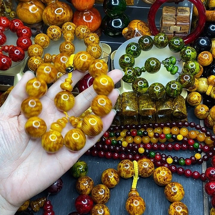 松木琥珀木文玩手串