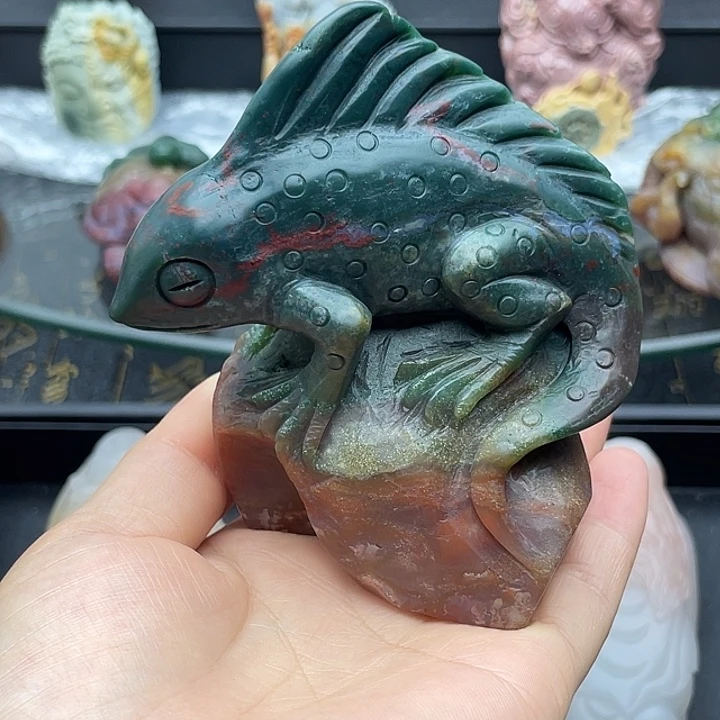 石英质玉未镶嵌摆件