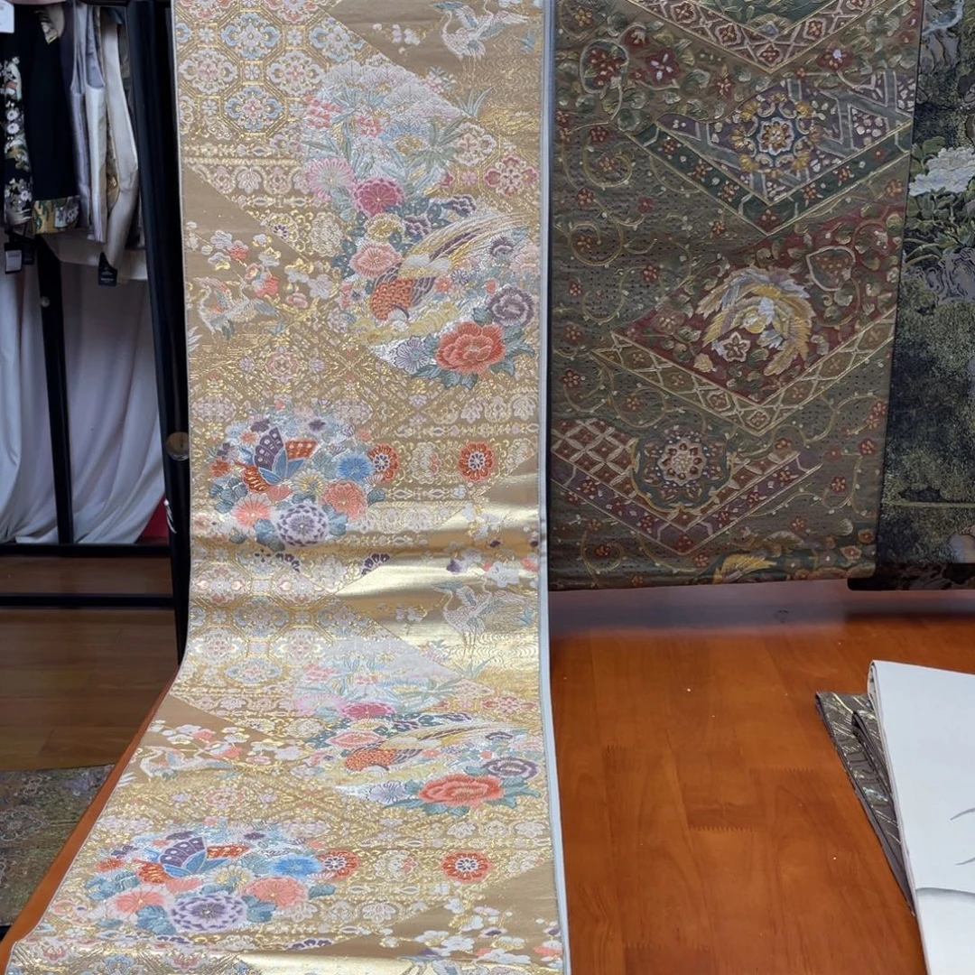 O***装织绣织金锦鸡牡丹
