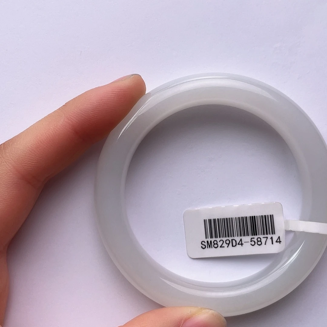 和田玉未镶嵌手镯54