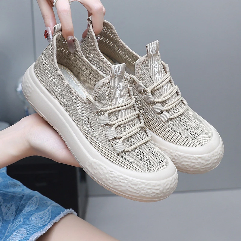 2025新款时尚百搭休闲鞋镂空透气懒人鞋网鞋轻便防滑平底鞋