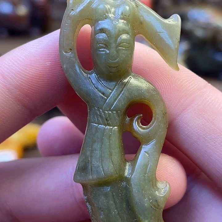 和田玉（糖玉）未镶嵌挂件