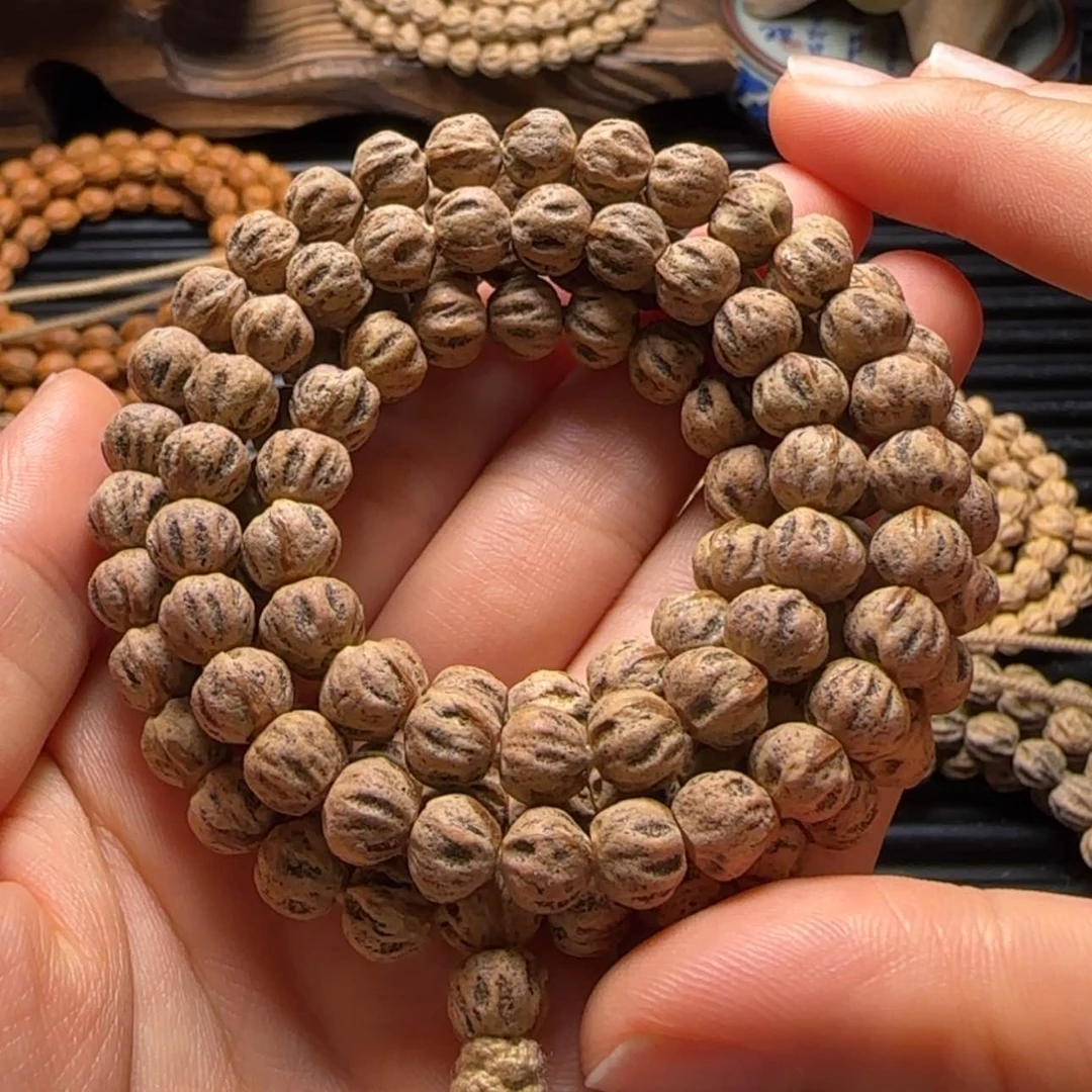 【闪购商品】吊坠柏香籽/百香籽心***.