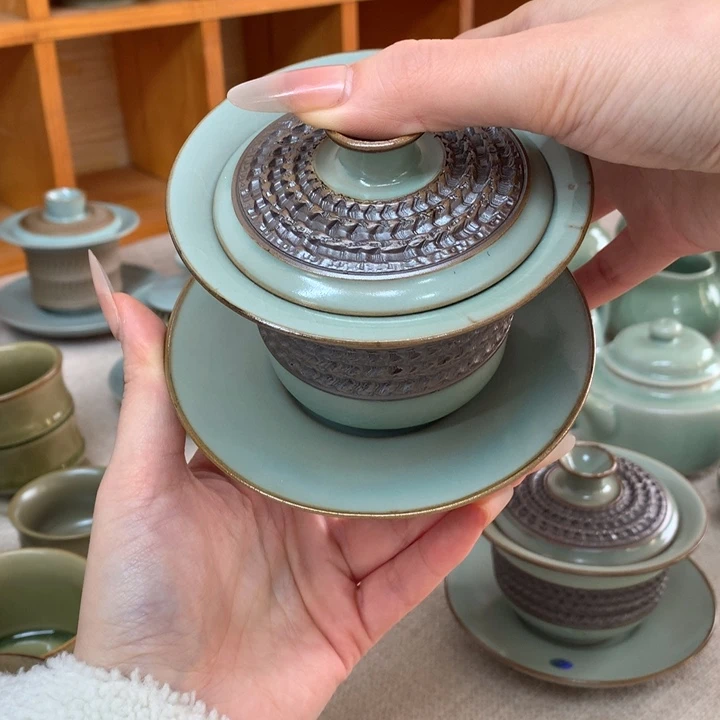 俗***客大瑕不退不换安哈哈哈哈哈哈