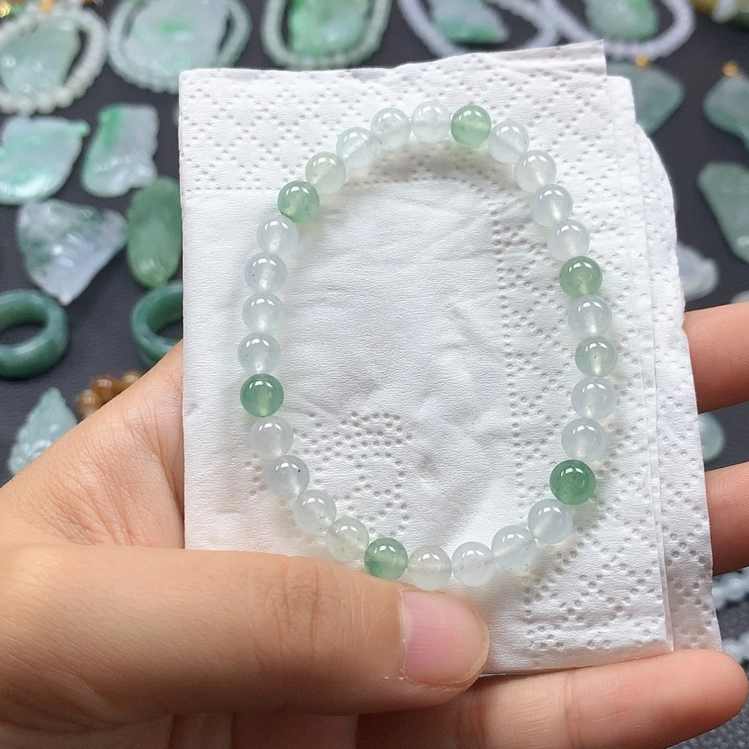 翡翠未镶嵌颈饰手串