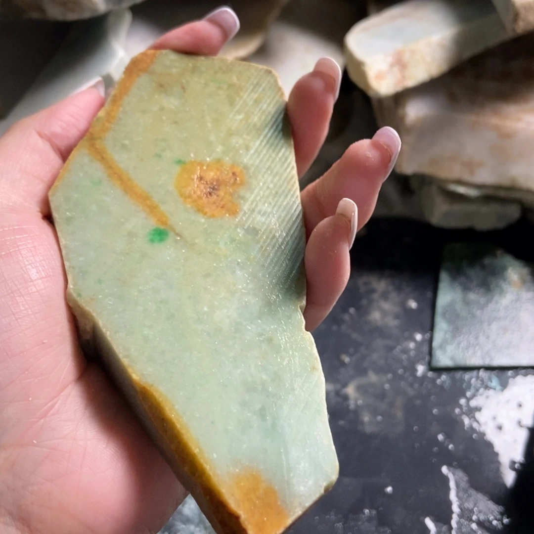 翡翠未镶嵌挂件天然翡翠