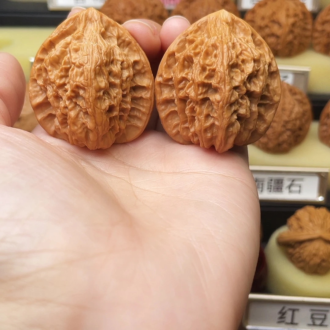 吊坠文玩核桃火焰马蹄39尺667