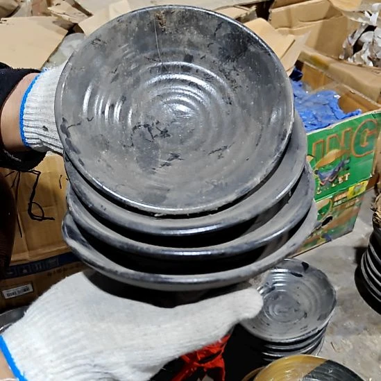 摆件陶瓷盘子碗啥都有