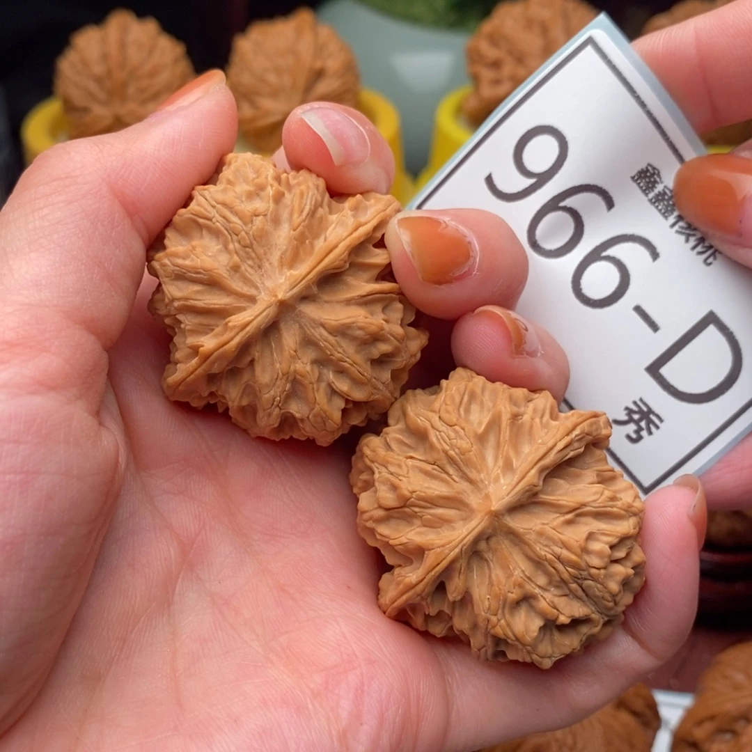 文玩核桃把件苹果园40