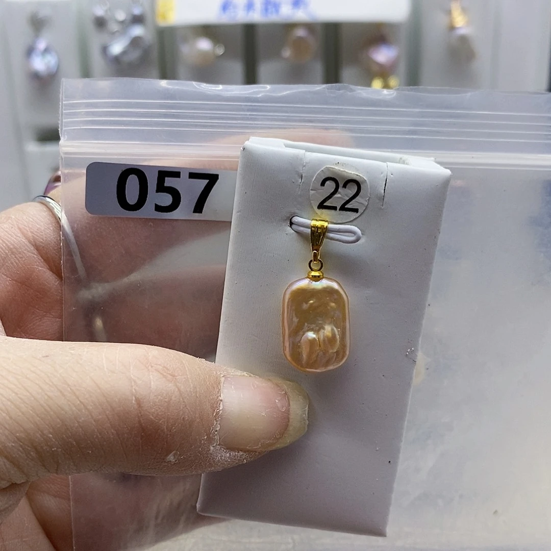 颈饰合金淡水珍珠
