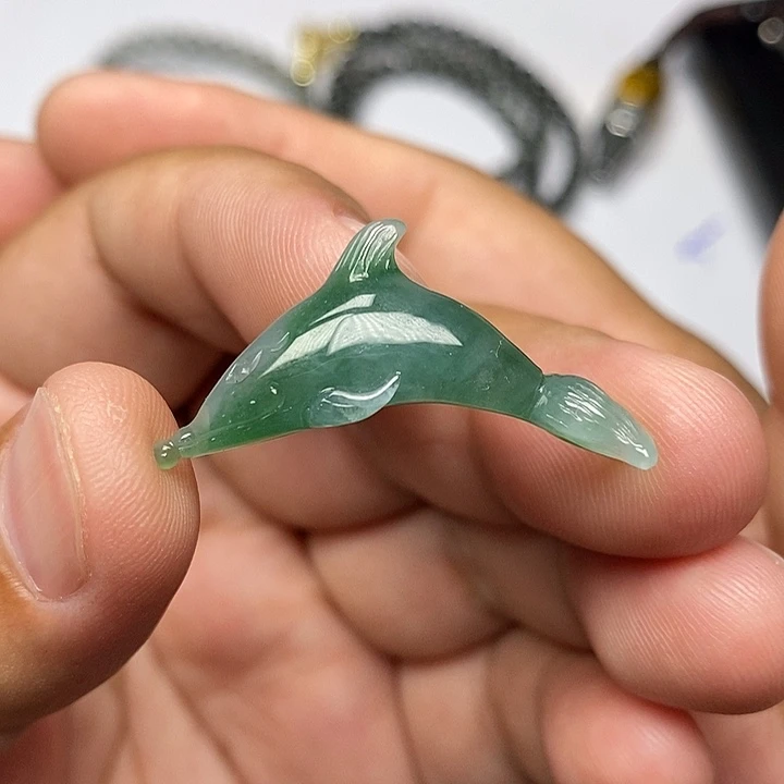 定制翡翠未镶嵌毛货需要抛光请慎拍