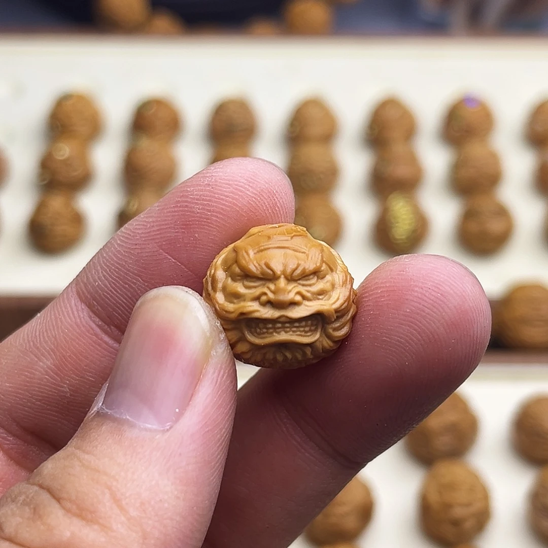 猴头核桃吊坠钟馗嫁妹17