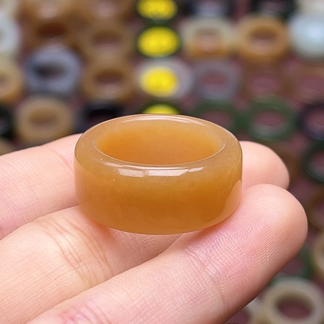 和田玉未镶嵌戒指橘子汽水