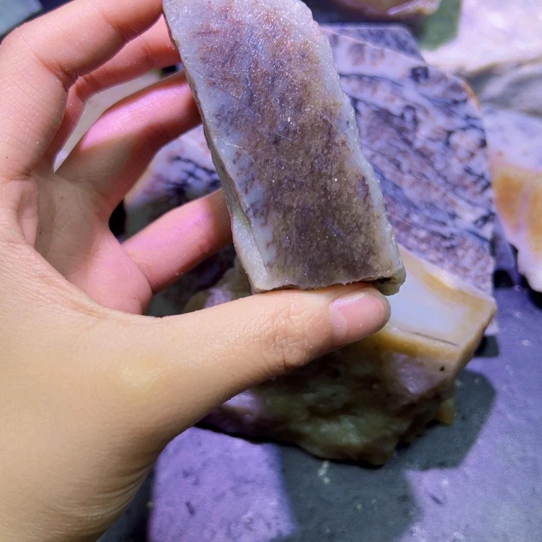 和田玉（糖玉）未镶嵌珠宝半成品