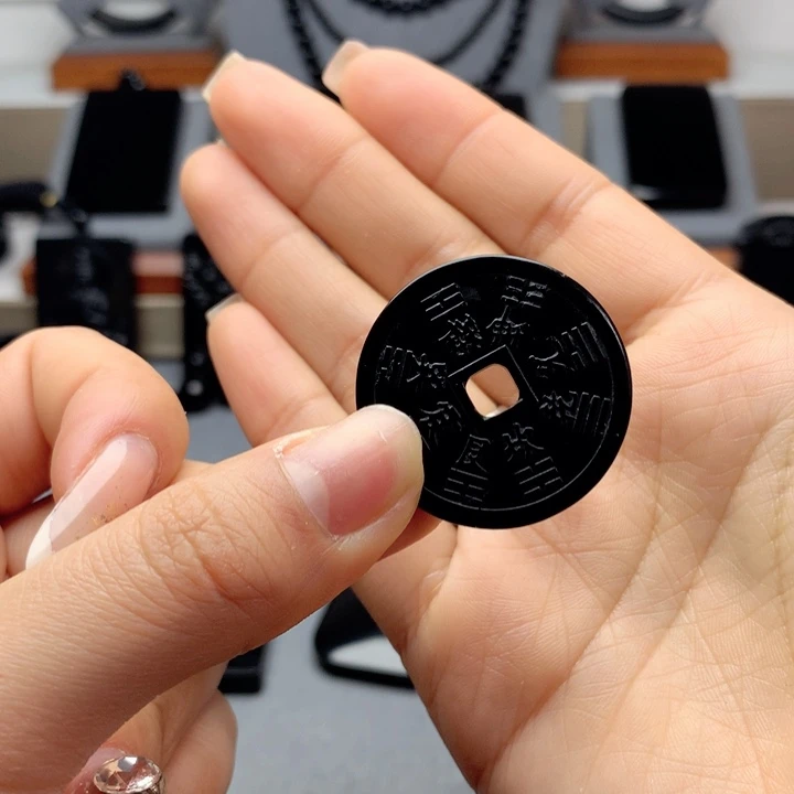 和田玉（墨玉）挂件未镶嵌旺*