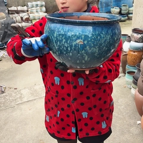 口30高21瑕疵盆子。