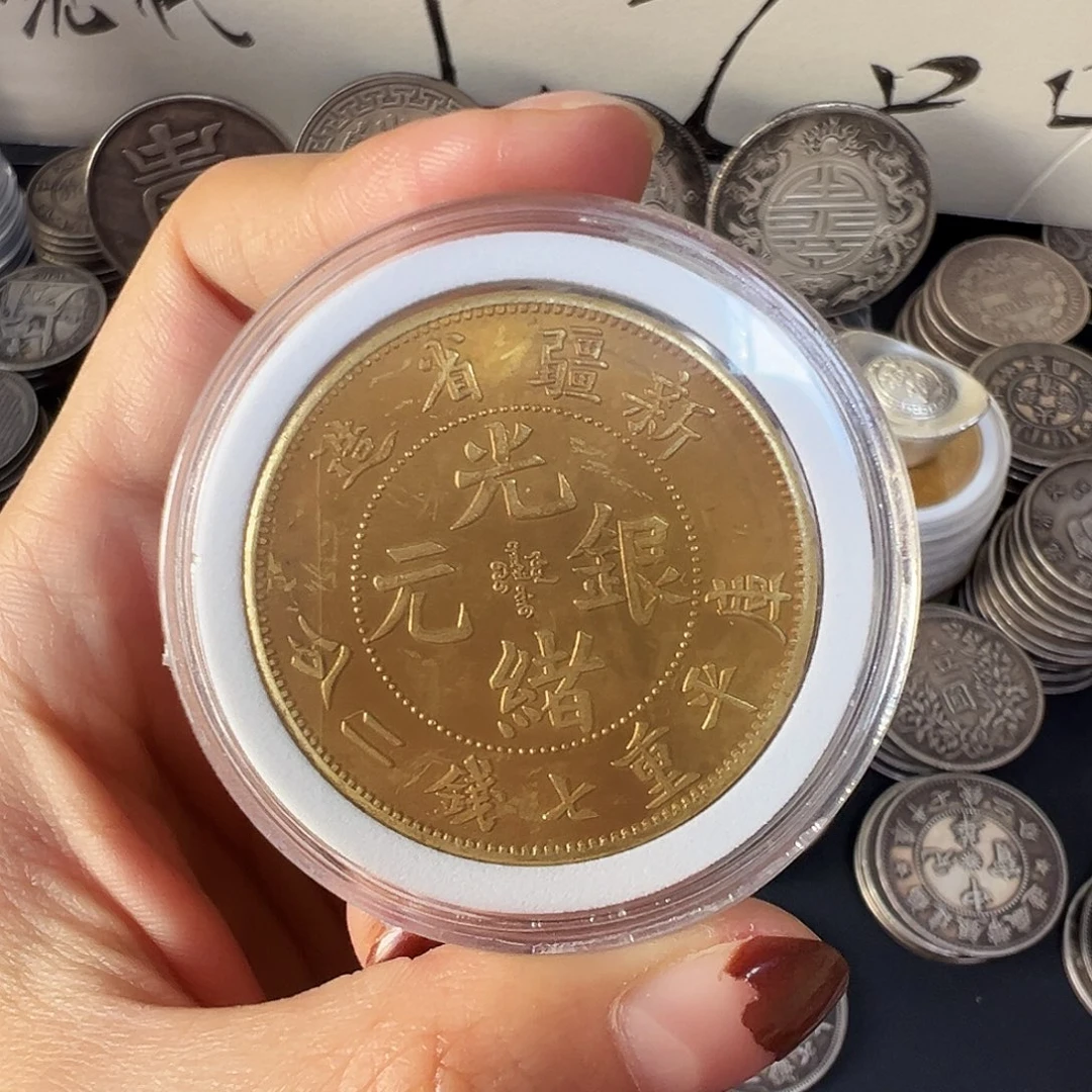 金属复古风格摆件