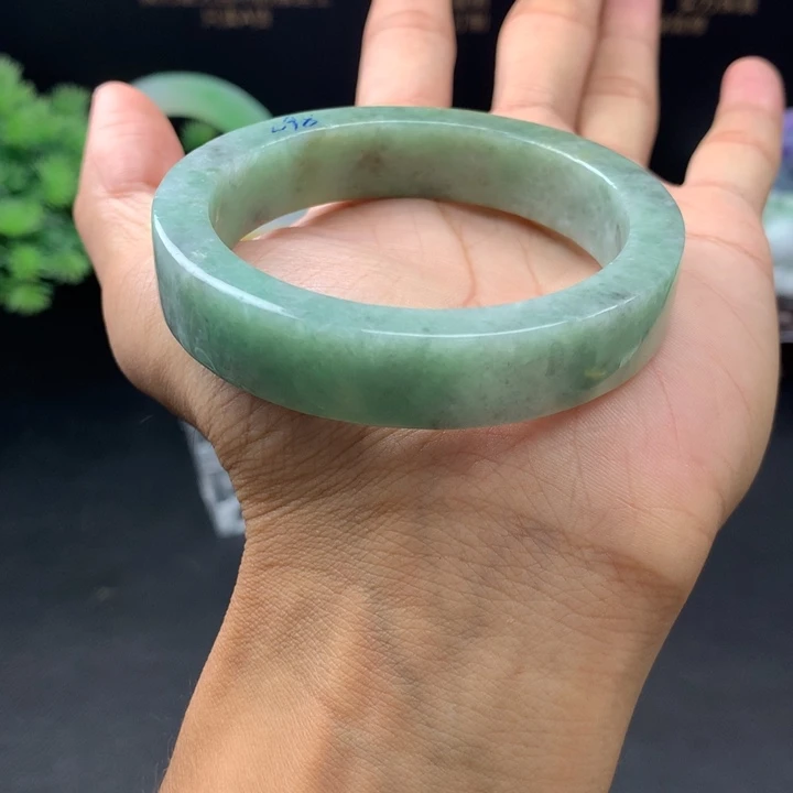 定制翡翠未镶嵌天然缅甸翡翠
