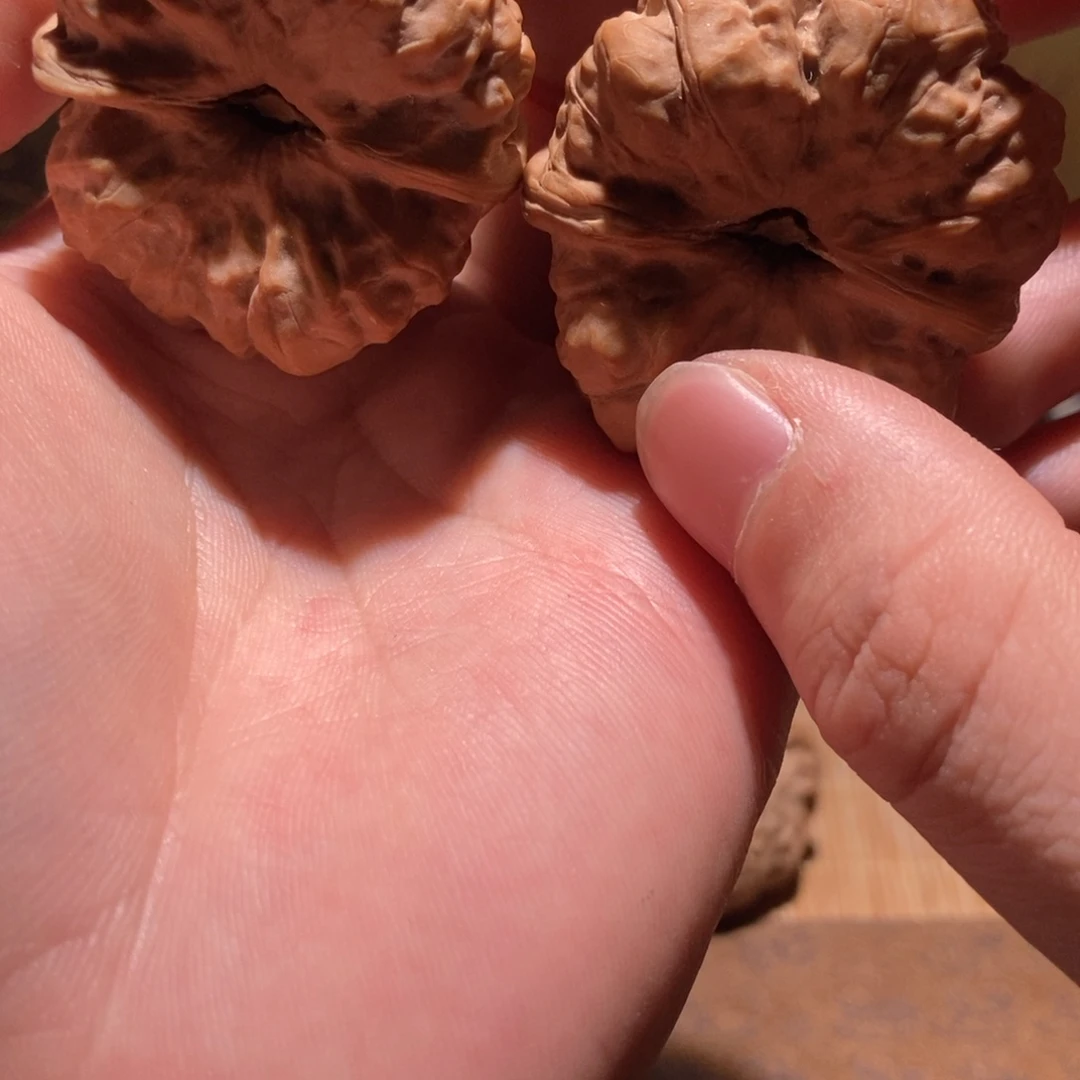 z***l文玩核桃吊坠蛤蟆头D34