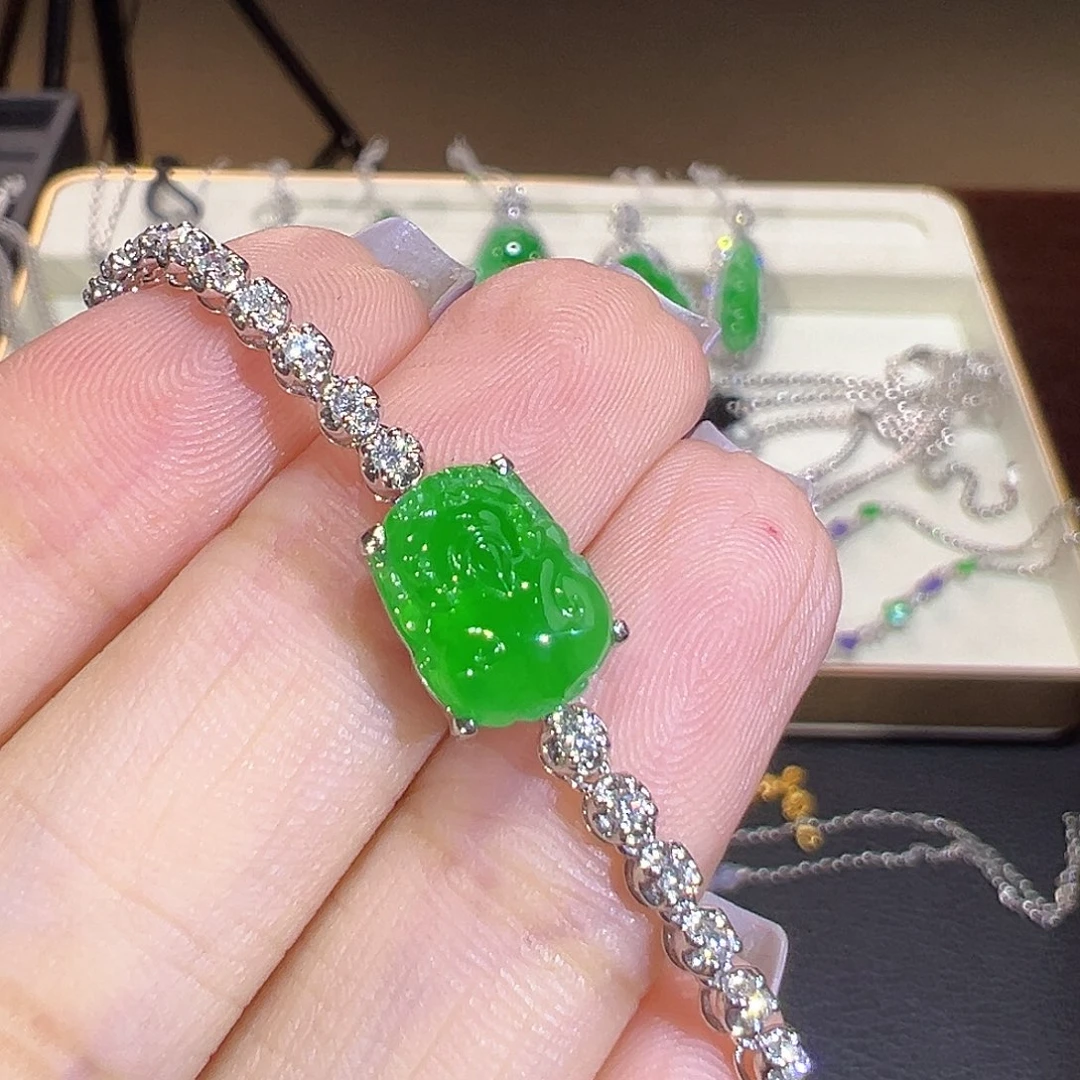 翡翠18K金镶嵌手链翡翠