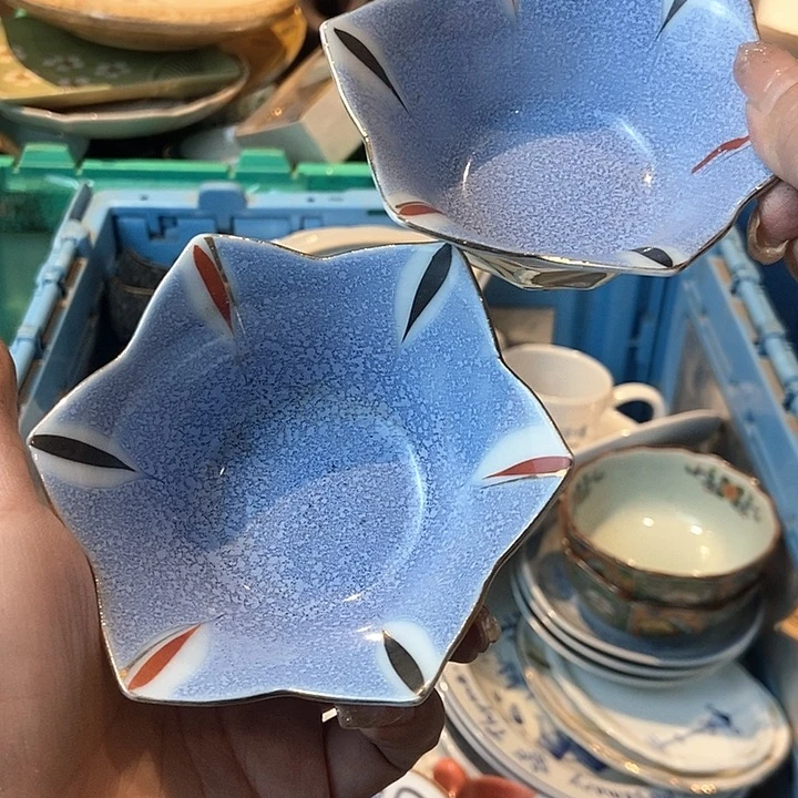 瓷片哈哈哈哈哈啊哈哈哈