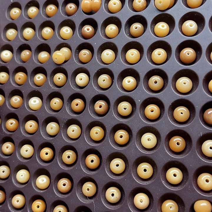 白玉菩提吊坠瑕疵8-6风化苹果200