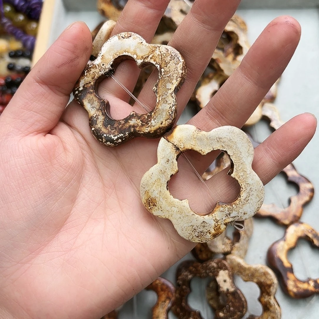 玛瑙/玉髓未镶嵌珠宝半成品卡51爆皮玛瑙花花2颗