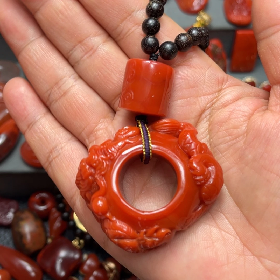 南红玛瑙未镶嵌颈饰