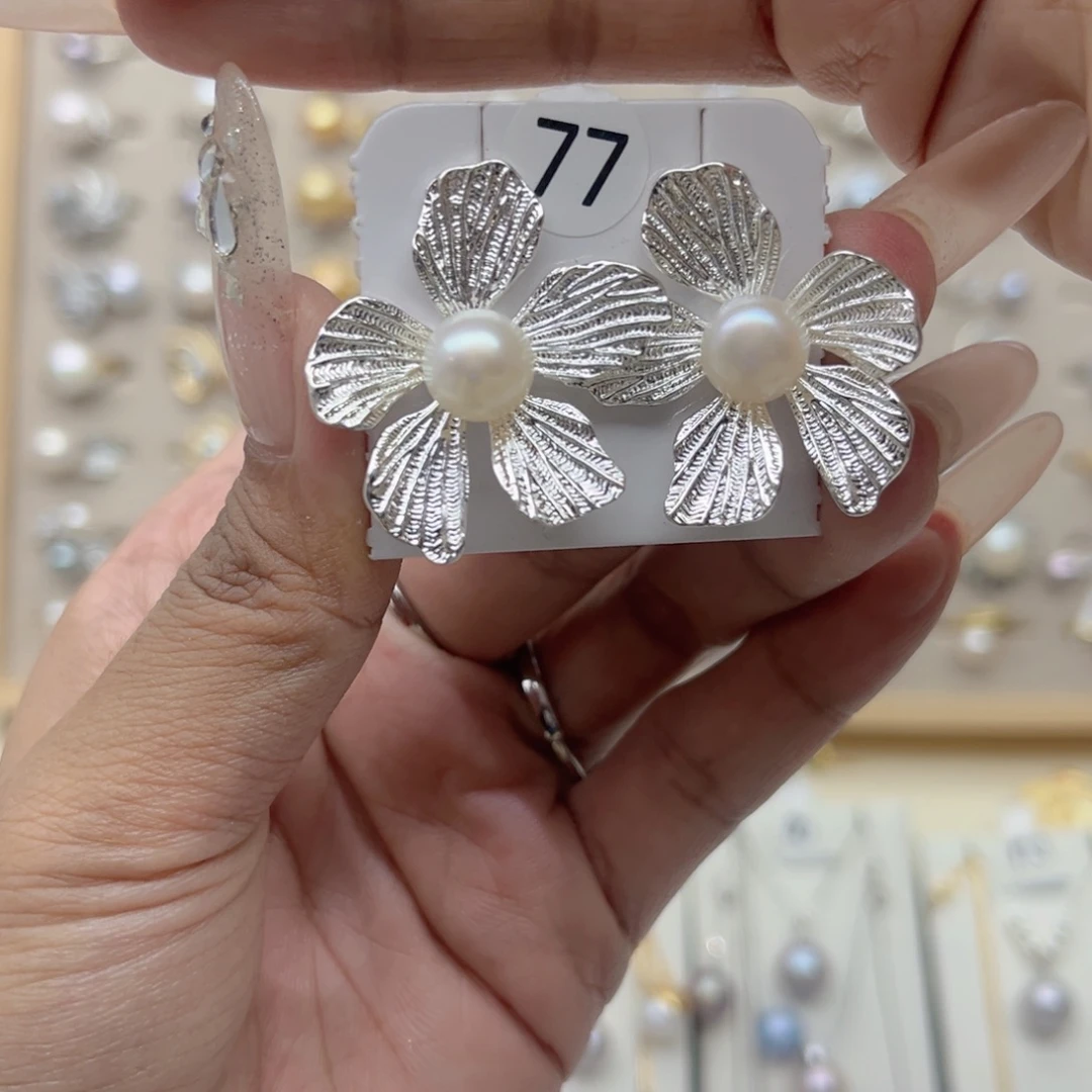 是***鸭合金戒指淡水珍珠