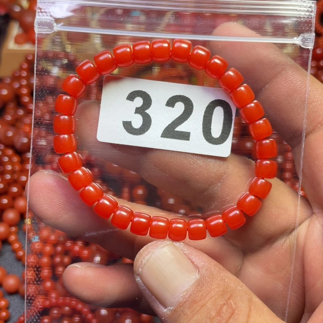 南红玛瑙手链未镶嵌1