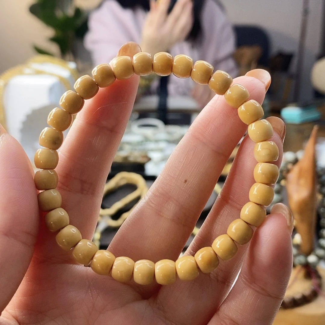 白玉菩提吊坠不****?卡7龙脊