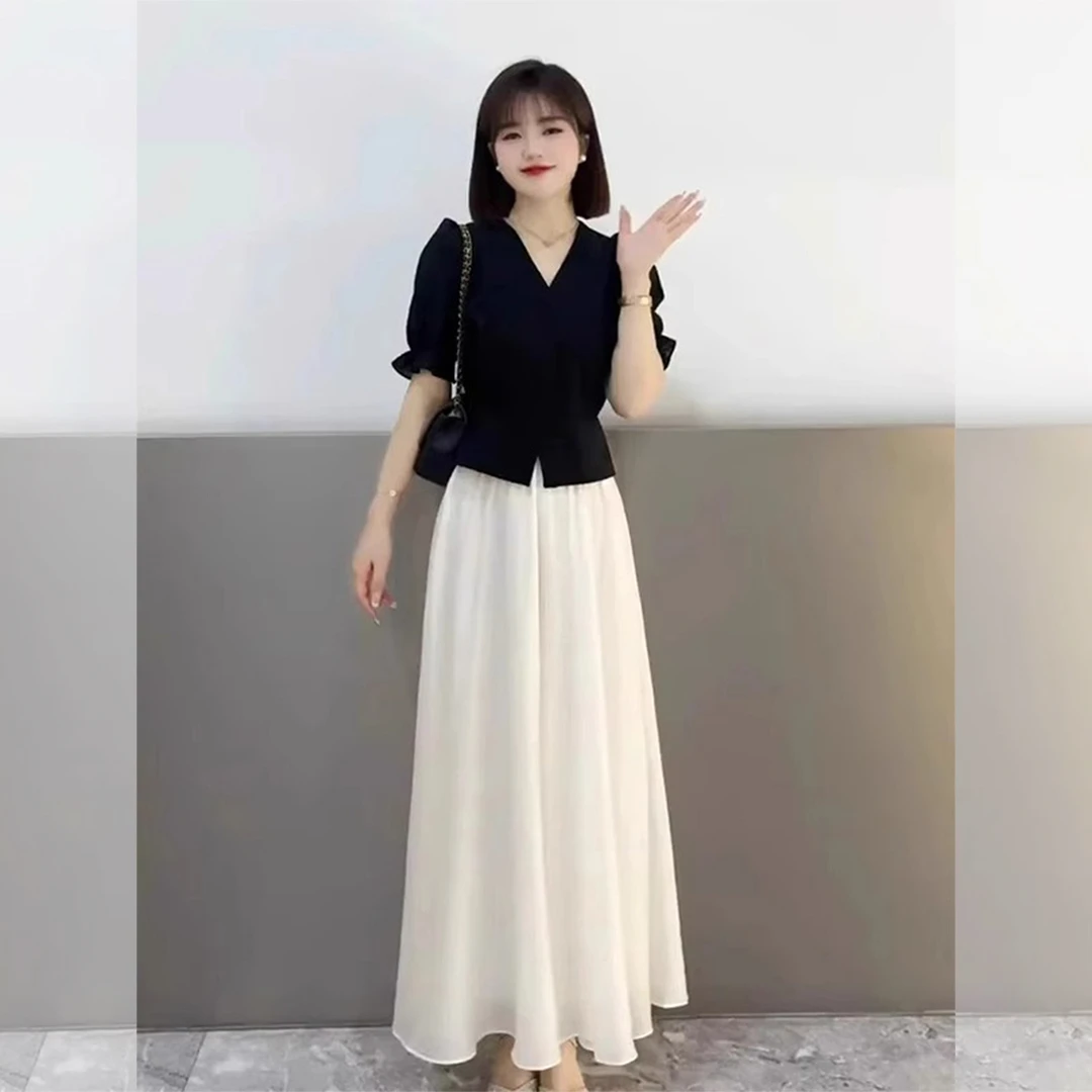 2025新款夏季法式时尚赫本风气质设计感黑色泡泡短袖上衣裙裤套装