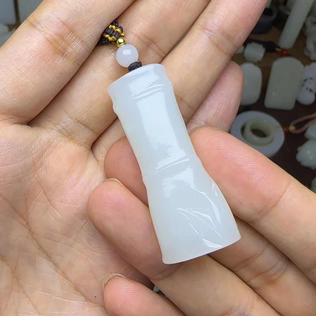 未镶嵌和田玉挂件竹节