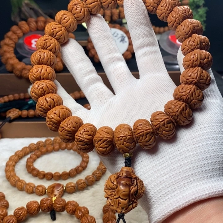 桃核吊坠厚*秦岭龙纹