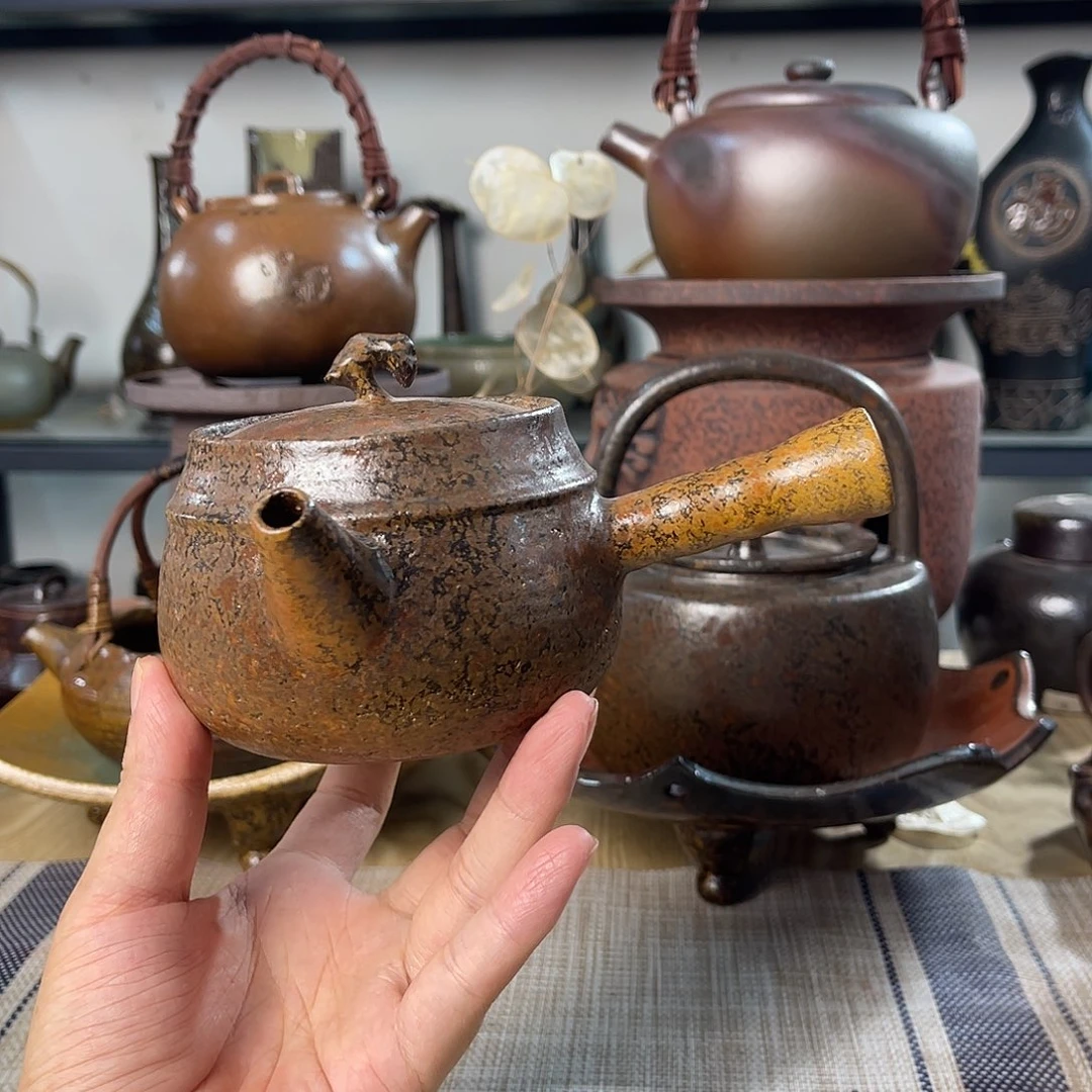 碟紫砂粗陶实用茶壶
