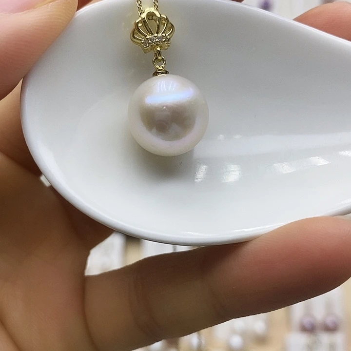 淡水珍珠颈饰合金