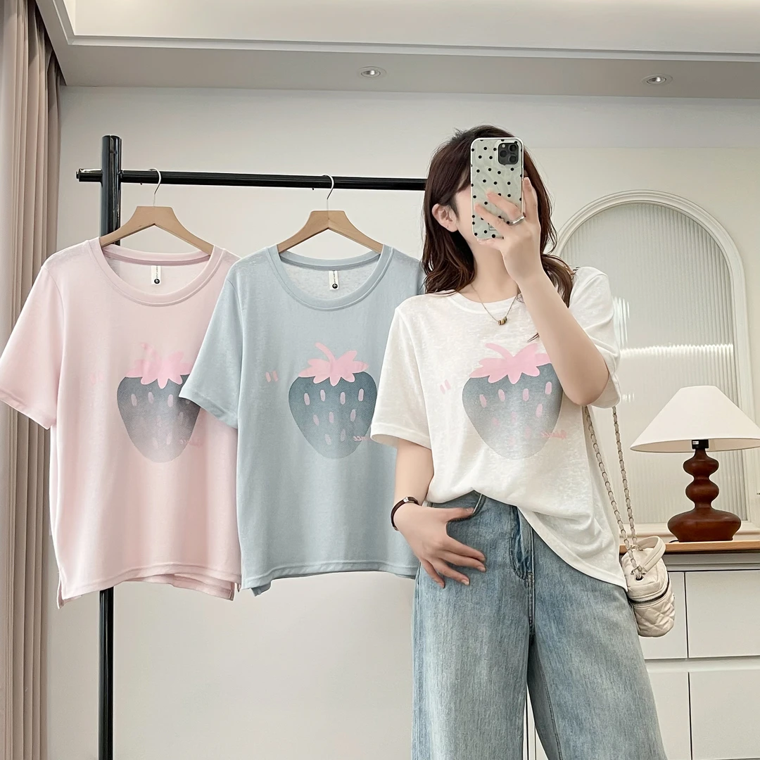 2025夏季新款大码百搭宽松显瘦遮肉减龄草莓印花雪花亚麻圆领短袖