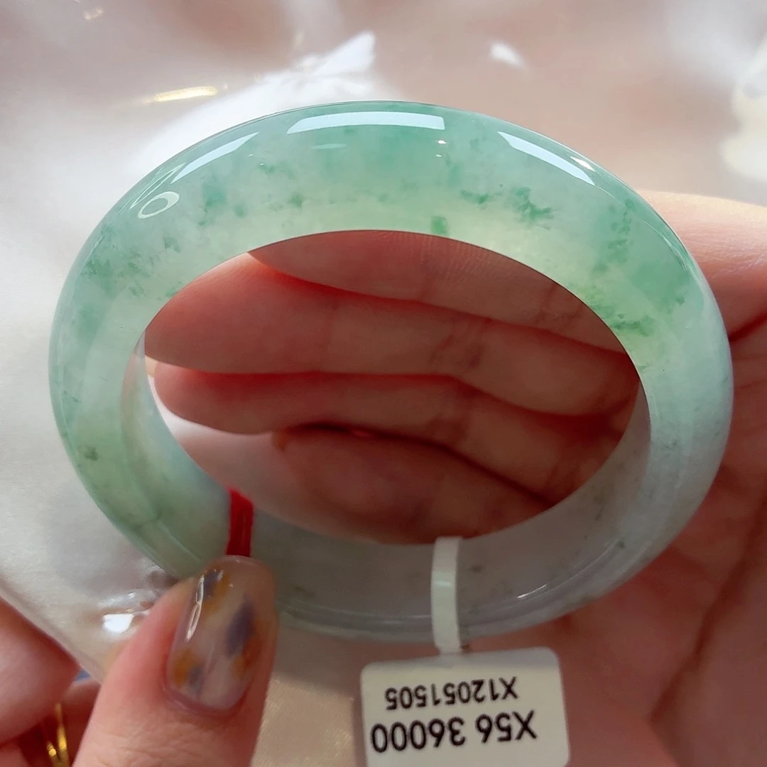 翡翠未镶嵌手镯22（29号）