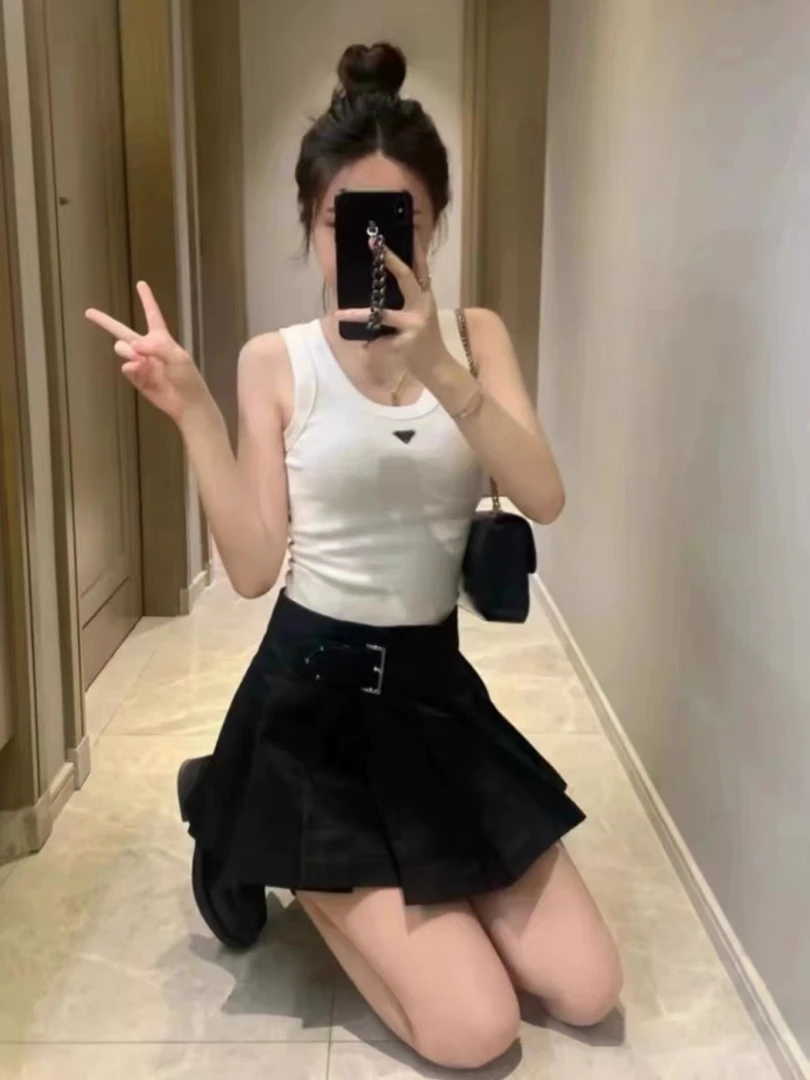 993#994#998#2025年显瘦修身型夏季短款通勤背心春夏显瘦背心百搭