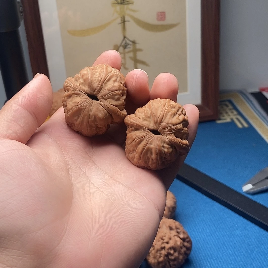 吊坠文玩核桃42元宝