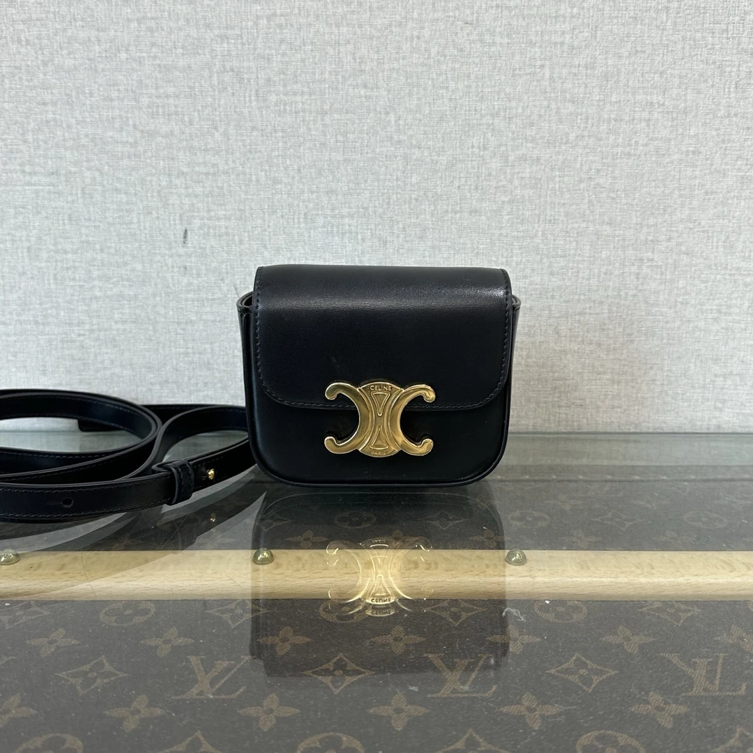 95新 Celine/思琳 黑金mini凯旋门单肩斜挎包 41515