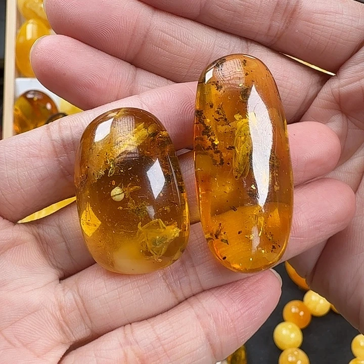 海***想未镶嵌颈饰琥珀琥珀