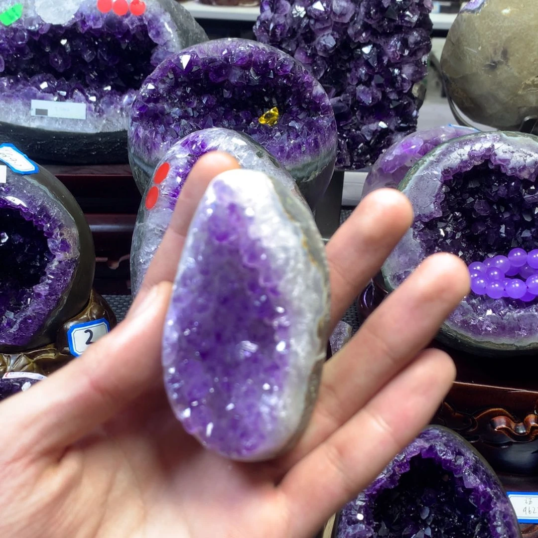 水晶小葛摆件未镶嵌