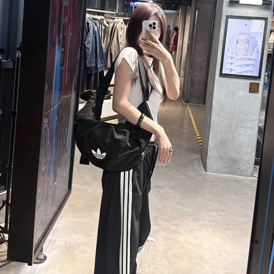 Adidas三叶草简约百搭 8L 再生聚酯 单肩包女款KA9271 KA9266显瘦