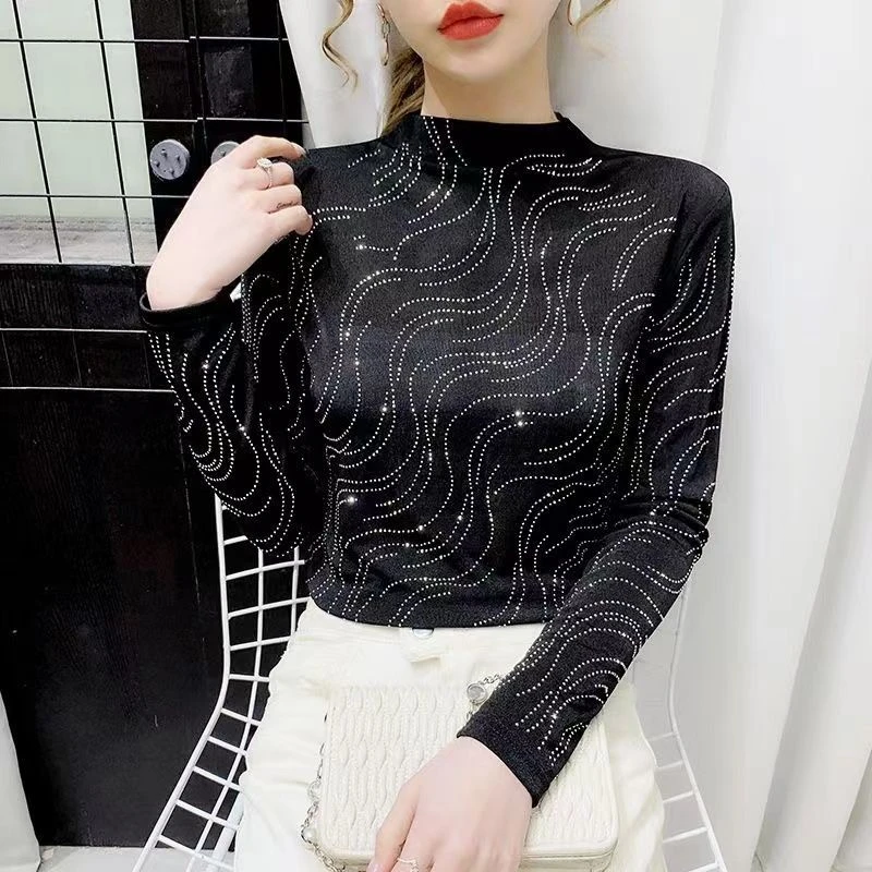 韩版德绒烫钻半高领长袖T恤女秋冬新款保暖大码修身弹力打底毛衣