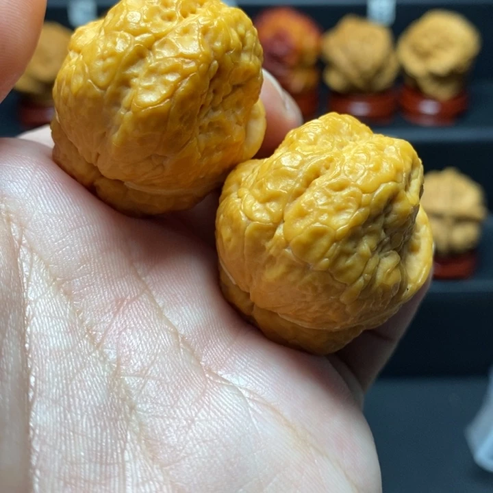 文玩核桃把件36青蛙王子