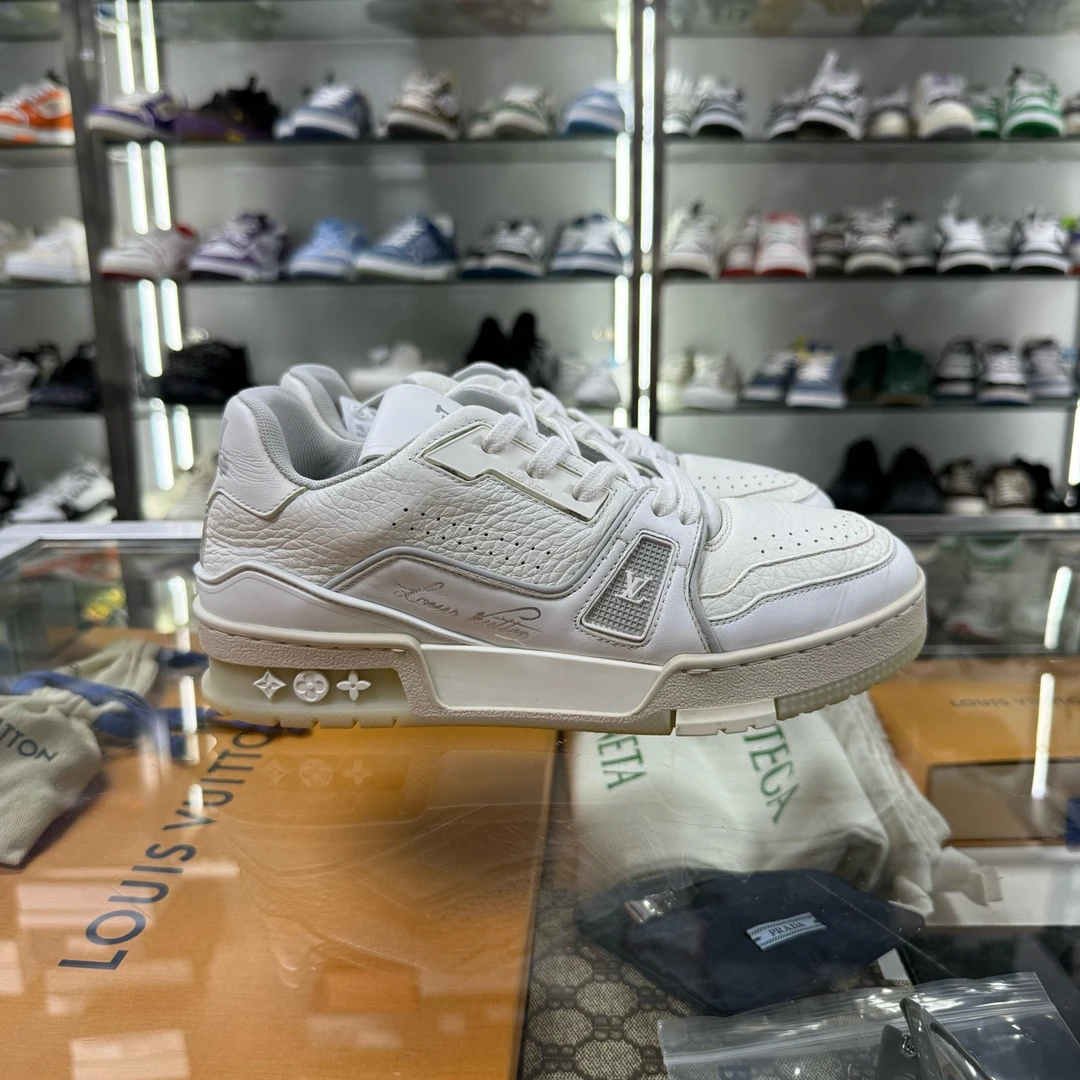 95新 LouisVuitton/路易威登 TRAINER 白水泥 36码 YH17355