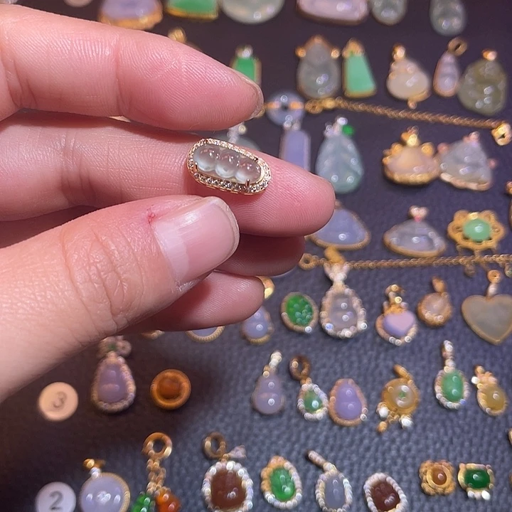 翡翠银S925镶嵌吊坠(不含链)天然翡翠