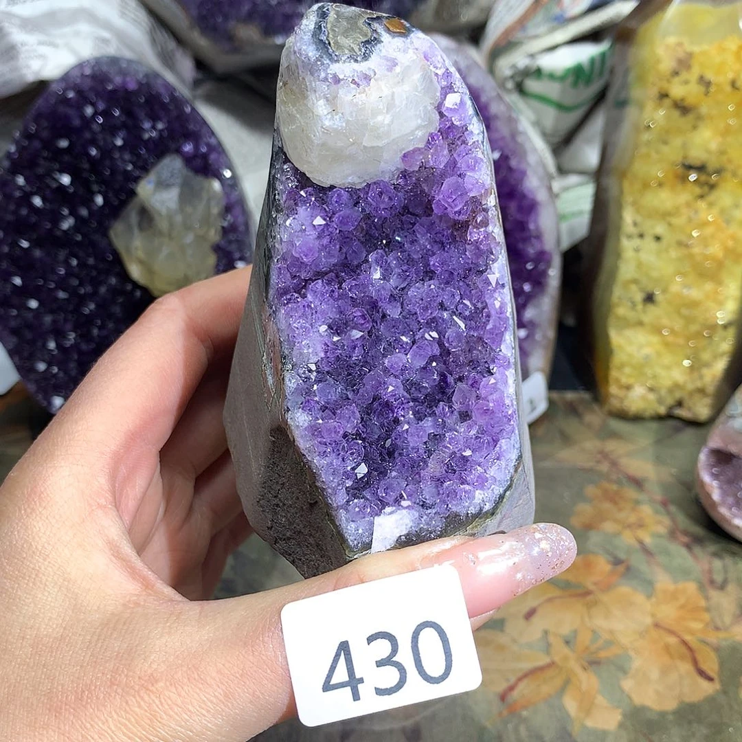 紫晶大型摆件（非配饰）未镶嵌