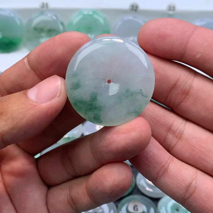 颈饰未镶嵌翡翠晚**河缅甸天然A货翡翠